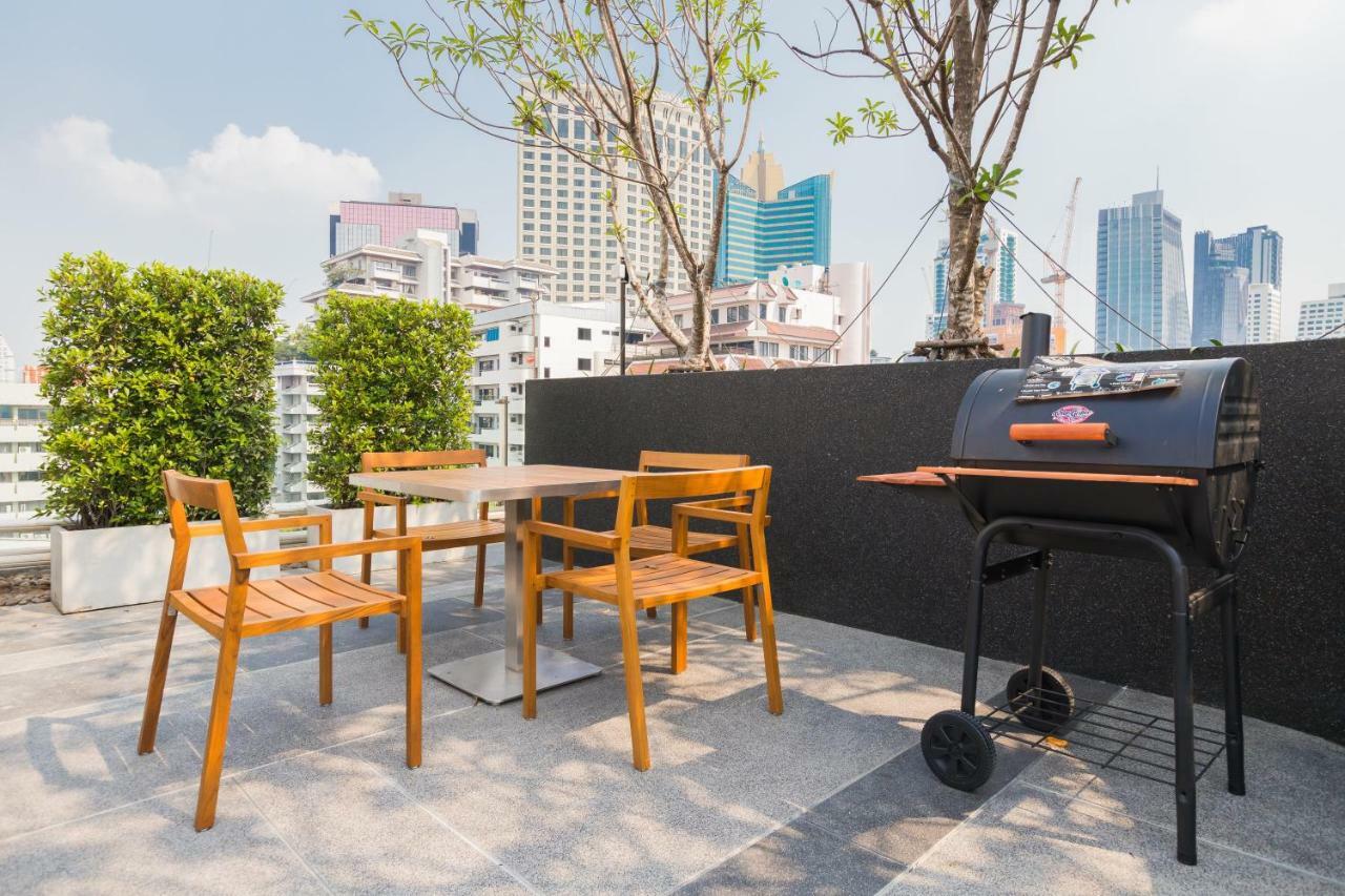 Sukhumvit Asok Modern Suite Bangkok Buitenkant foto