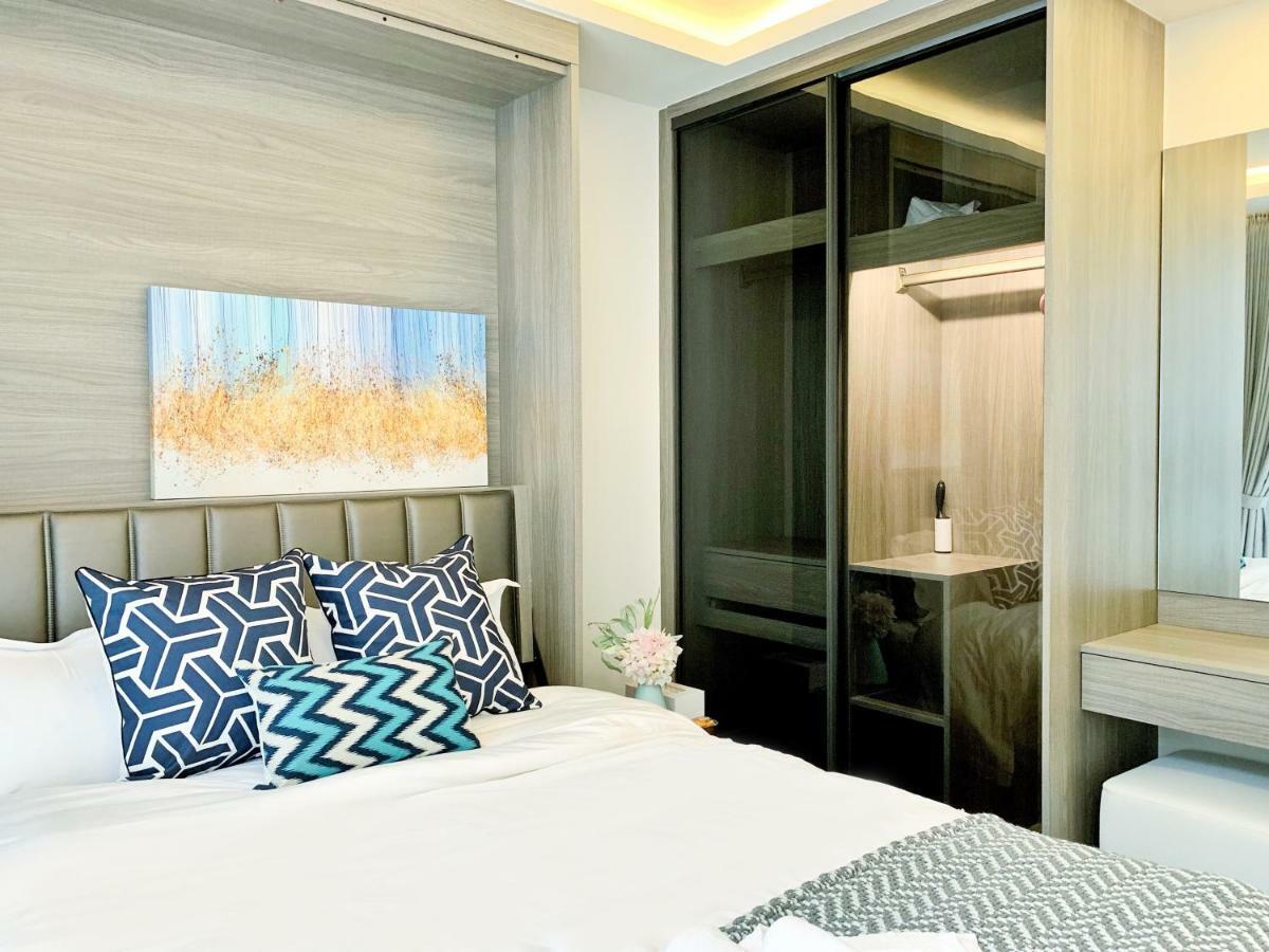 Sukhumvit Asok Modern Suite Bangkok Buitenkant foto