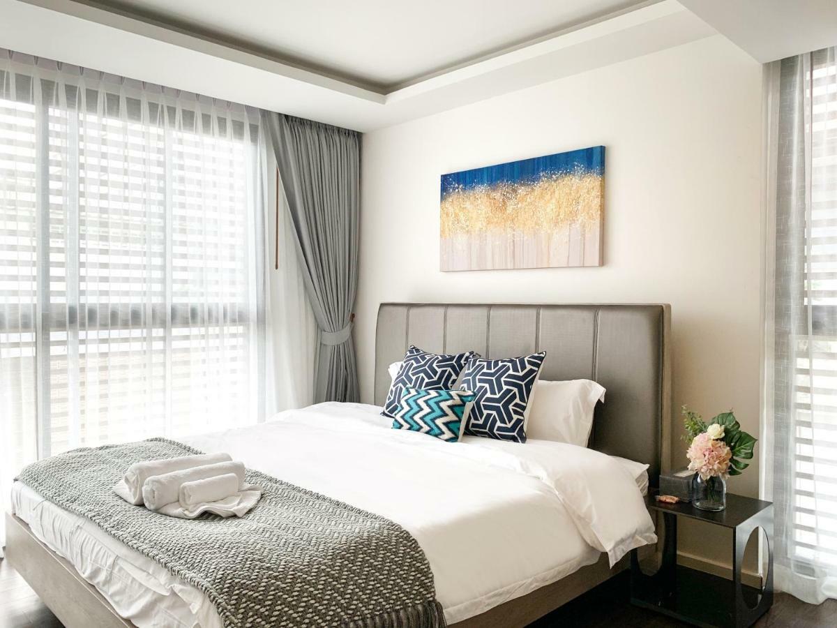 Sukhumvit Asok Modern Suite Bangkok Buitenkant foto